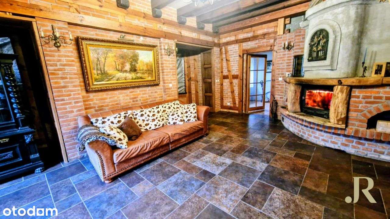 Rezydencja Mieszkalna Typu Dworskiego-6