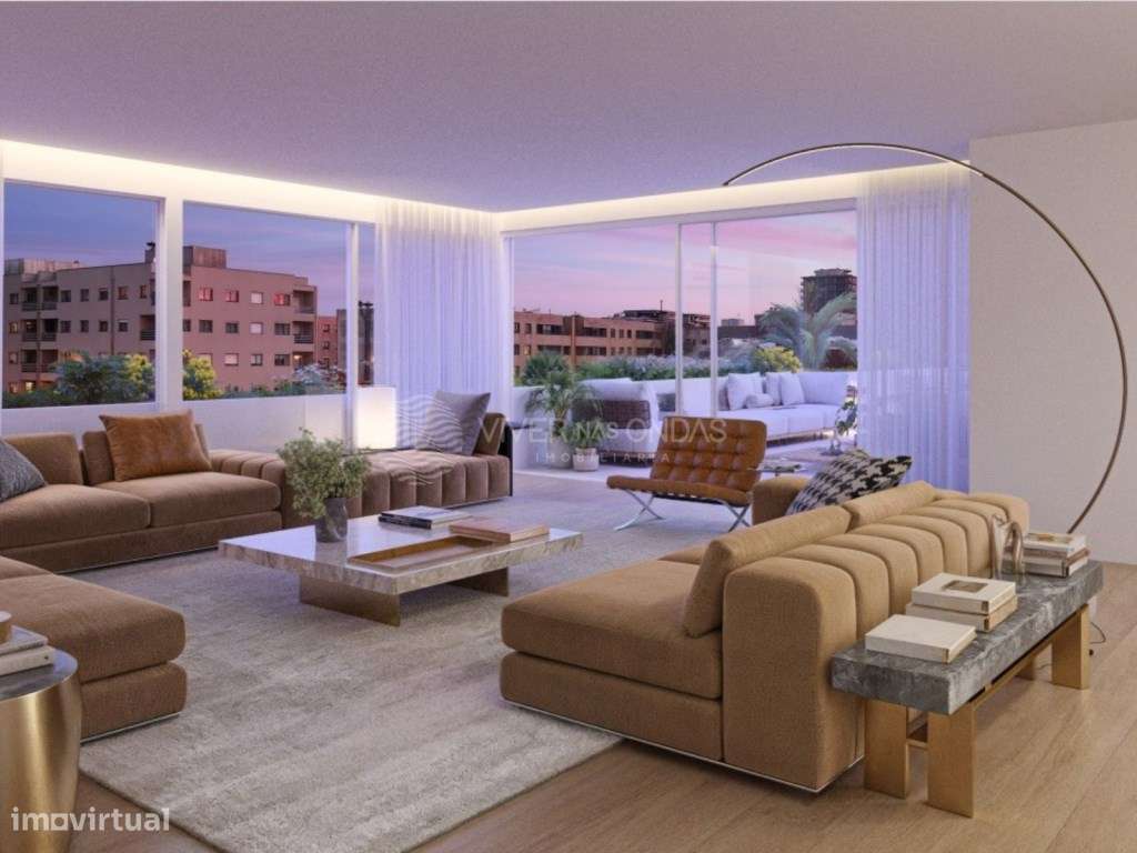 Apartamento T4 com 3 lugares de estacionamento e arrecadação - Mato... - Grande imagem: 3/54