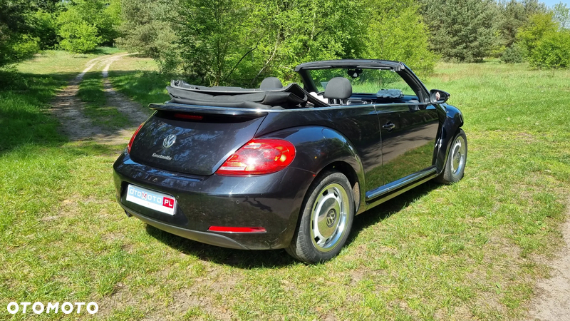 Volkswagen Beetle The Cabriolet 1.6 TDI 70s - 34