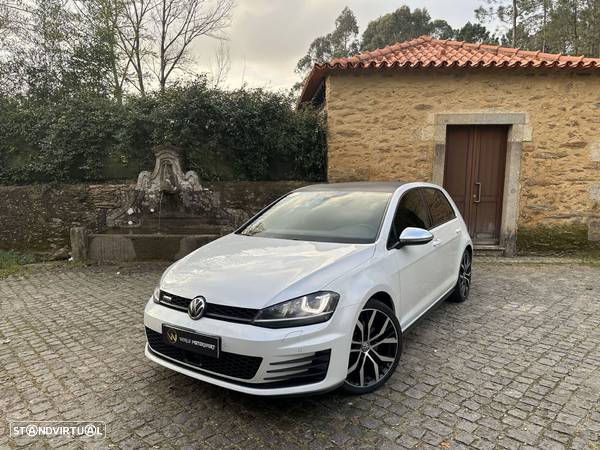 VW Golf 2.0 TDi GTD DSG - 1