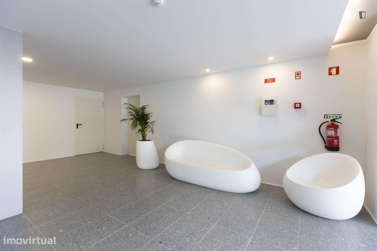 Apartamento com 1 quartos - localizado em Massarelos Porto - Grande imagem: 4/10