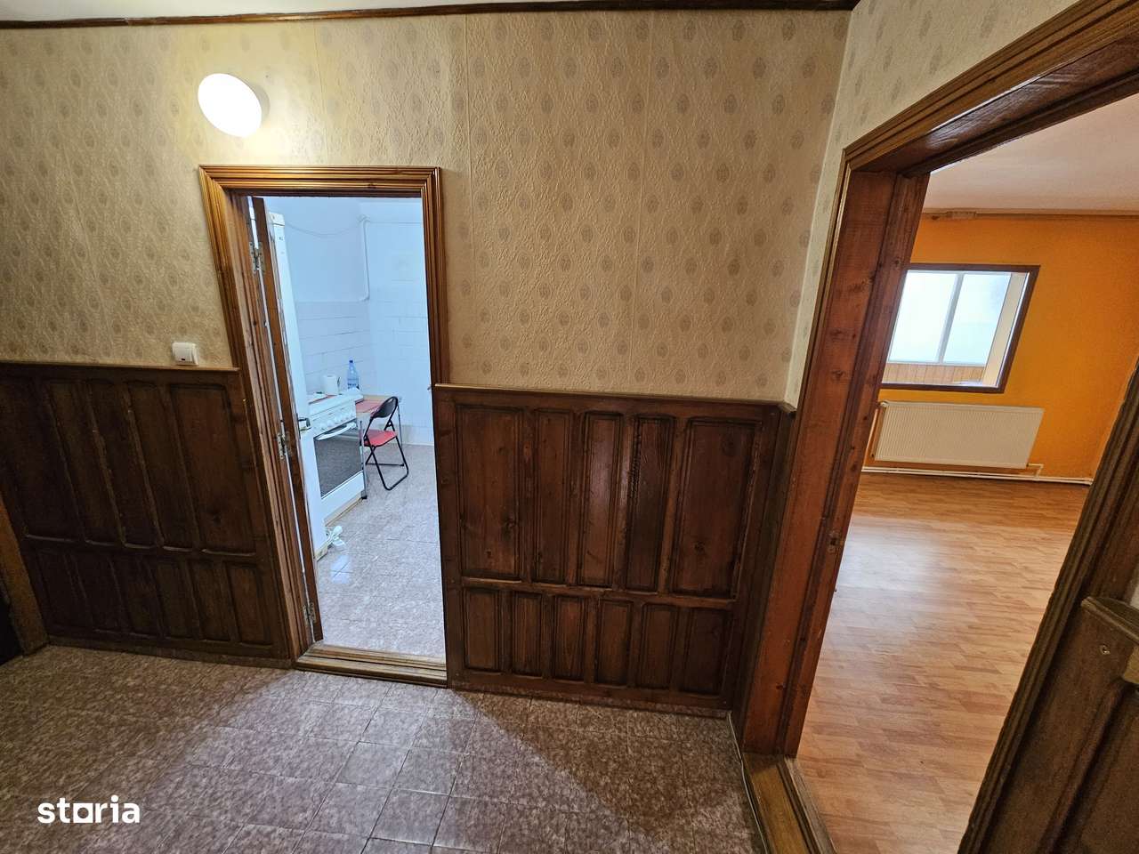 Vand ap cu 4 camere zona Sala Polivalenta-3