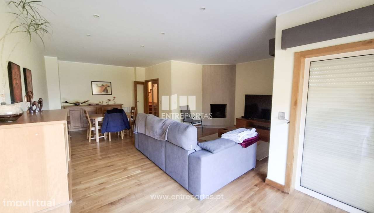 Venda de Moradia V3+1, Meadela, Viana do Castelo - Grande imagem: 4/28