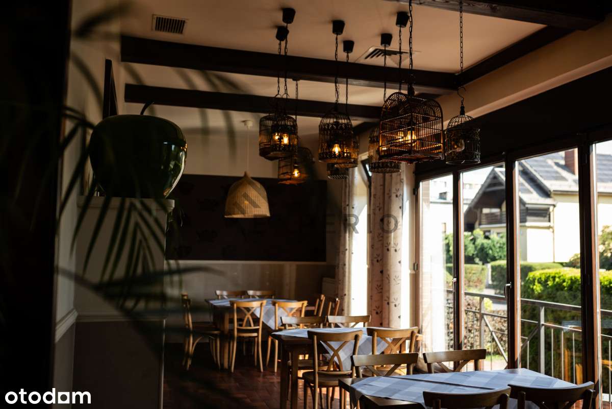 klimatyczna Restauracja + Mieszkanie, Dom Milicz-7