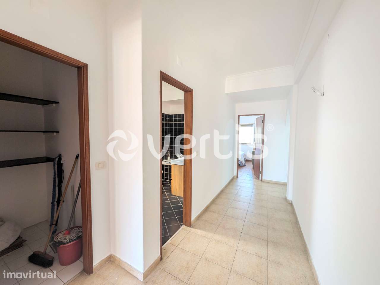 Apartamento T2 nas Paivas, Amora-14