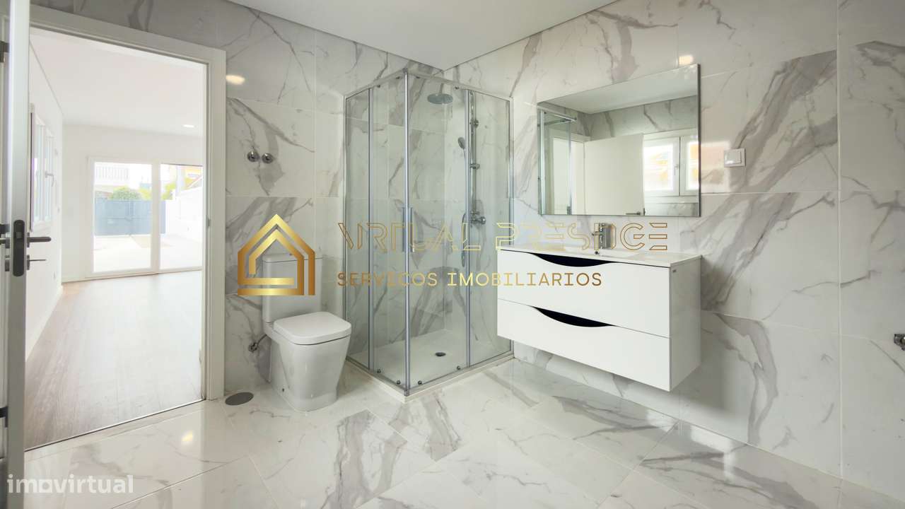 Moradia T4 Térrea | 2 suites e espaço p/ piscina | Fernão Ferro-21