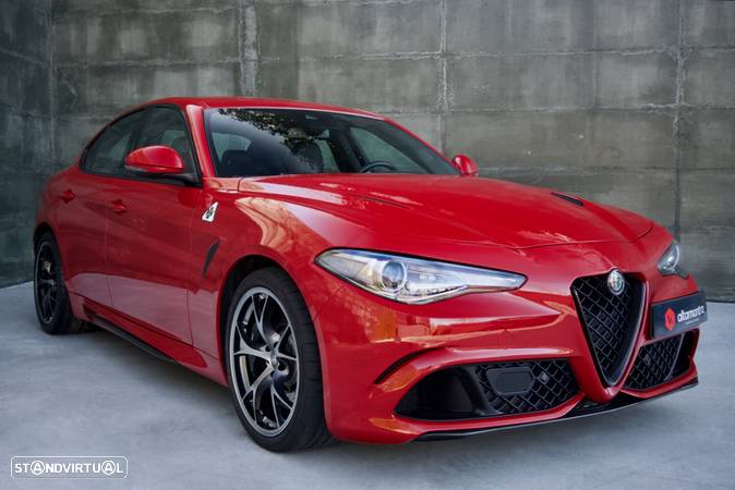 Alfa Romeo Giulia 2.9 Bi-Turbo Quadrifoglio - 10