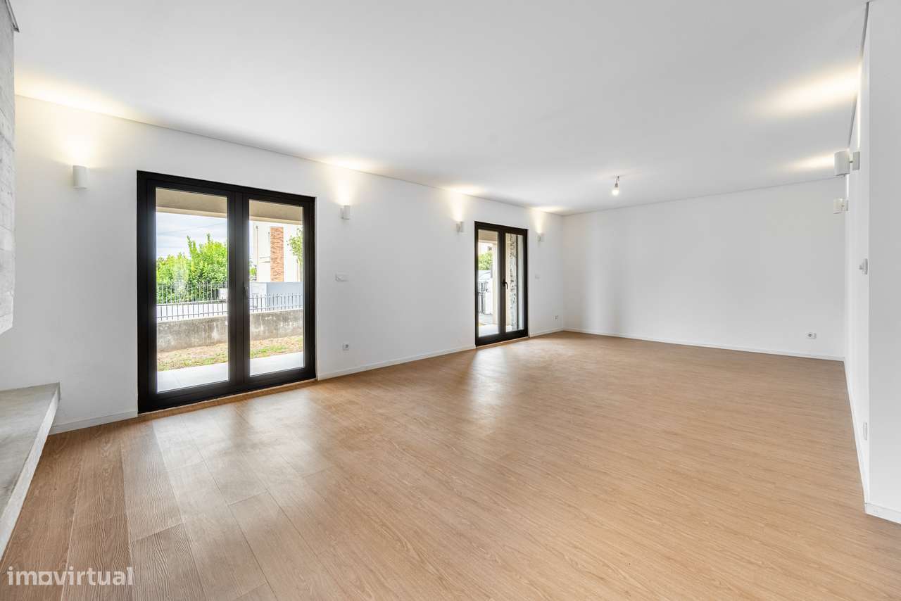 Moradia T4 | Lamaçães, Braga-11