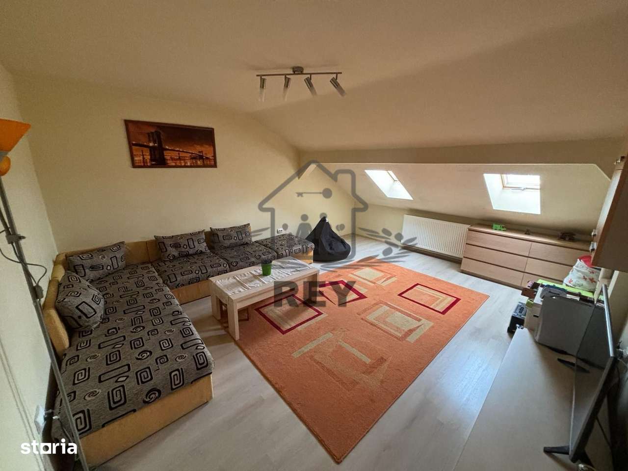 Apartament 3 camere de vanzare Zona Ștrand II / Parcul Belvedere - Imagine principală: 4/10