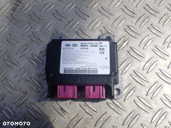 SENSOR AIR BAG AIRBAG CARENS IV 95910-A4300 RADOM - 1