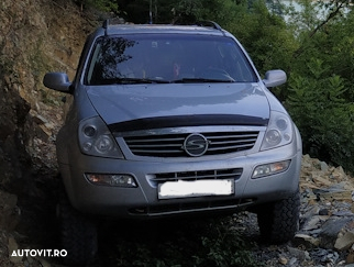 Dezmembram ssangyong rexton 2002 2.9 TDI - 1