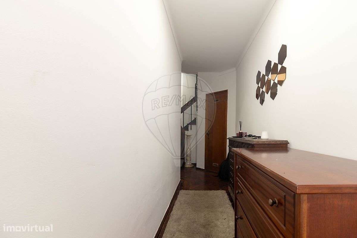 Moradia T4 para venda-7