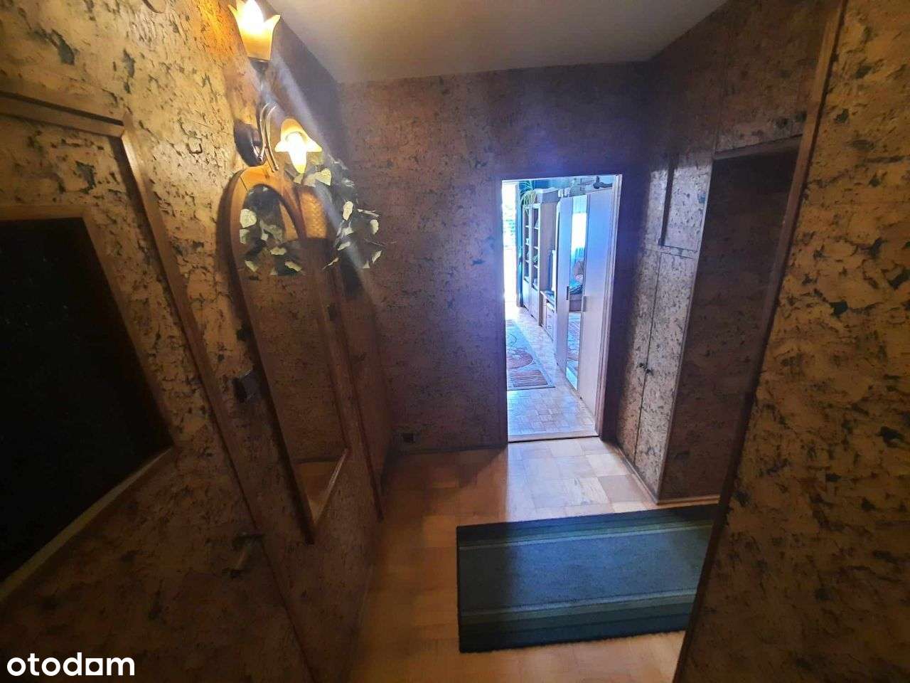 3 pokojowe mieszkanie w świetnej lokalizacji-7