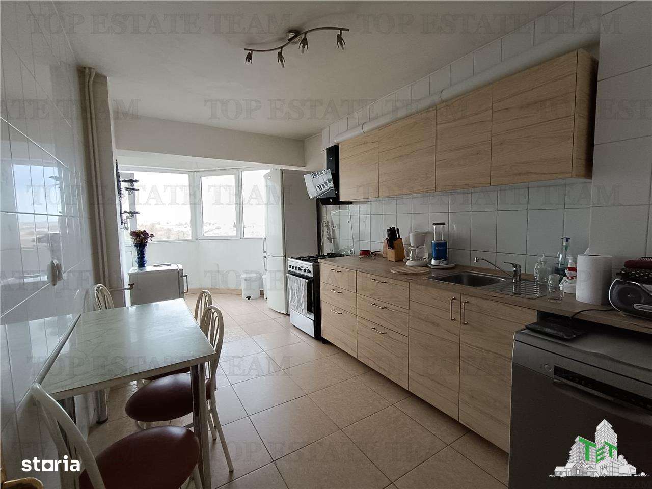 Vanzare apartament 3 camere Ion Mihalache- Piata 1 Mai-5