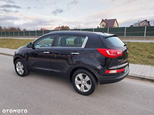 Kia Sportage 1.7 CRDI XL 2WD - 8