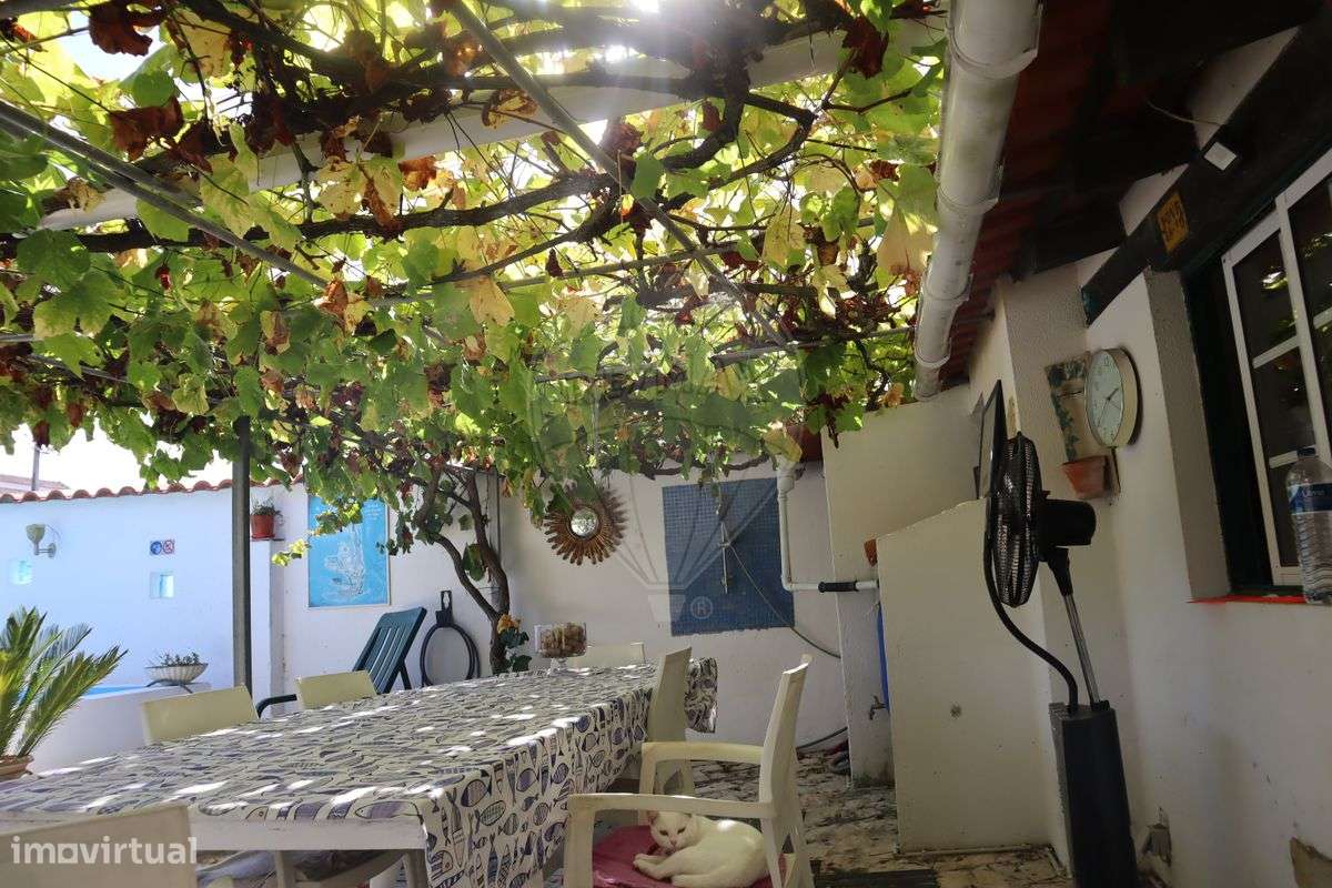 Moradia T1 para venda-23