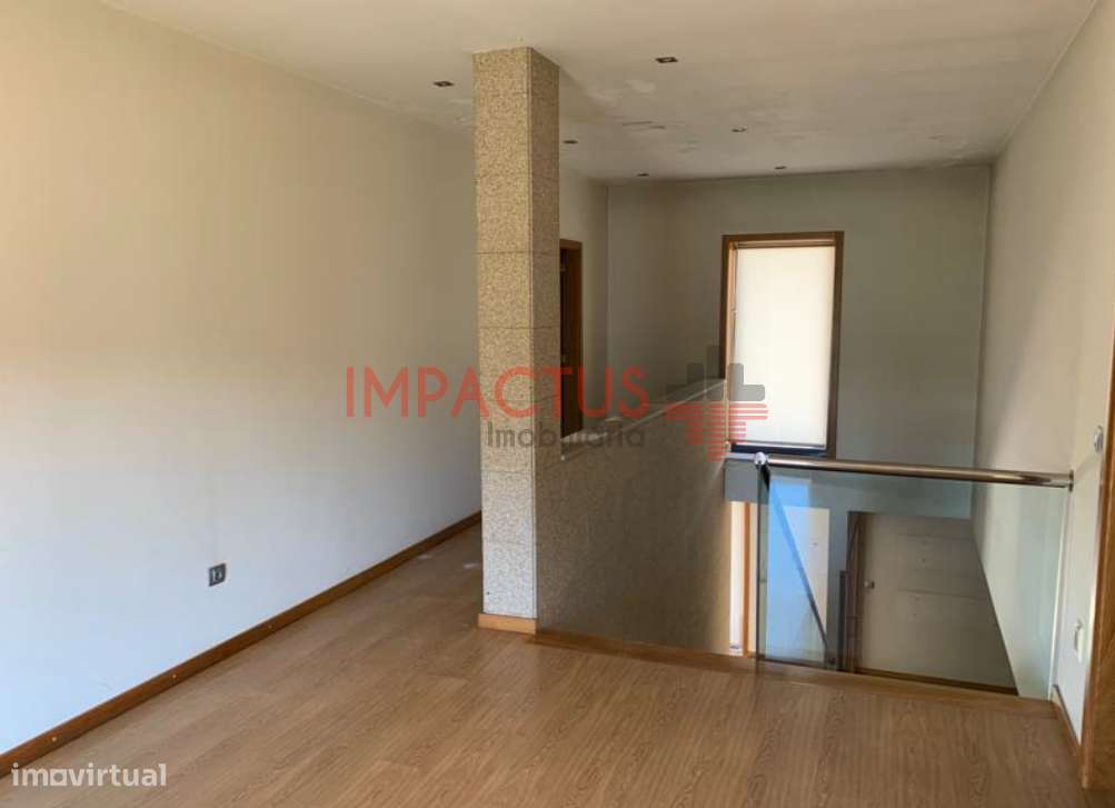 Moradia 3 suítes com closet-5