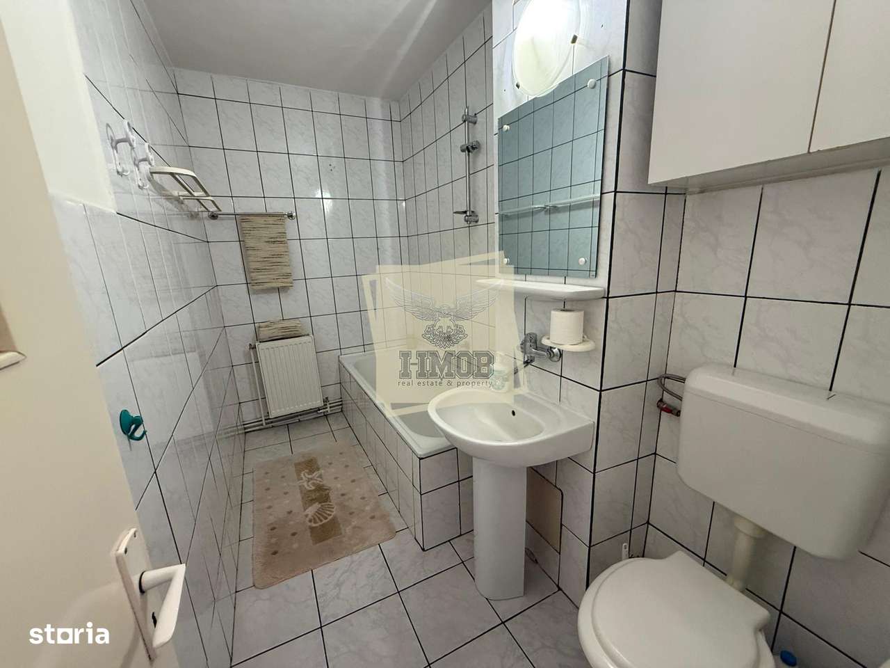 Apartament cu 3 camere 2 bai si balcon in Terezian-6