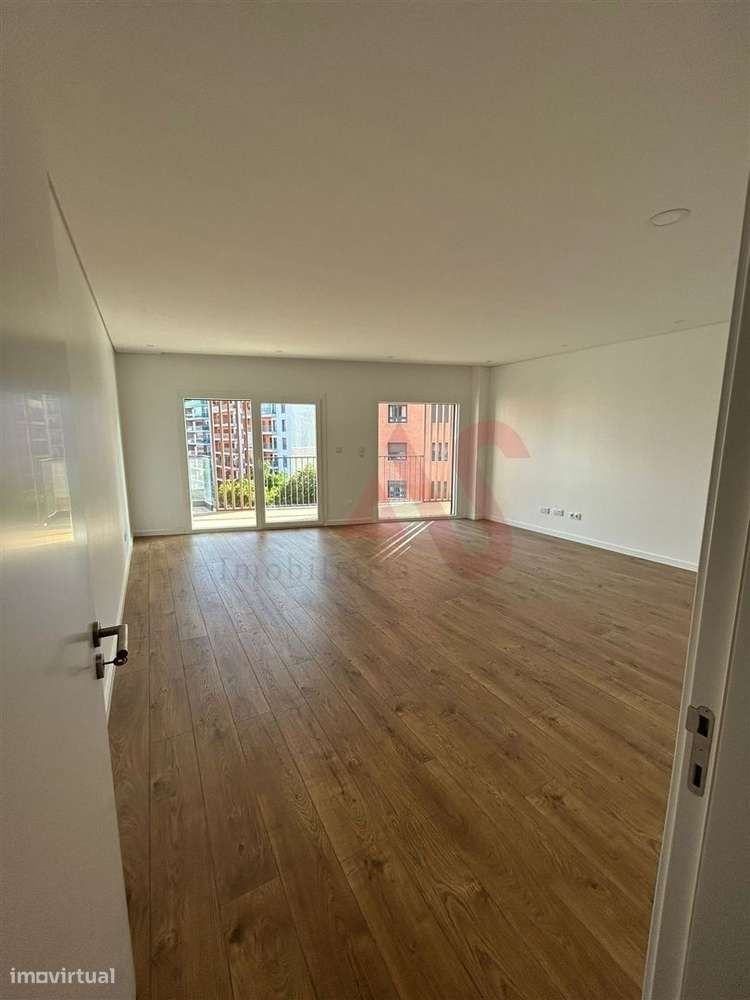 Apartamento T2 NOVO na Urbanização Colinas do Cruzeiro em Odivelas - Grande imagem: 4/14