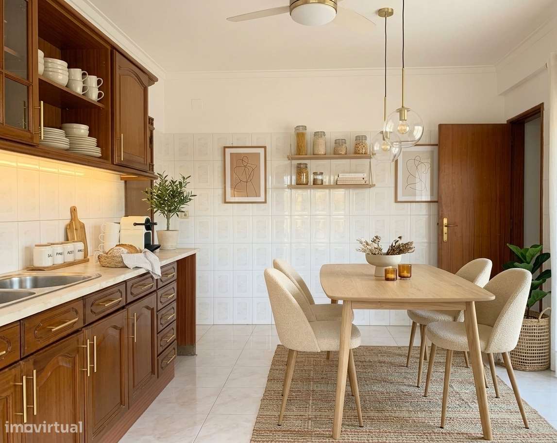 Apartamento T2 com lugar de garagem, Fogueteiro - Paivas-0