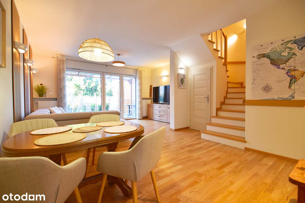 Dom w centrum Łomiankach, 5 pokoi, 4 łazienki, idealny dla rodziny - Pełny obrazek: 4/20