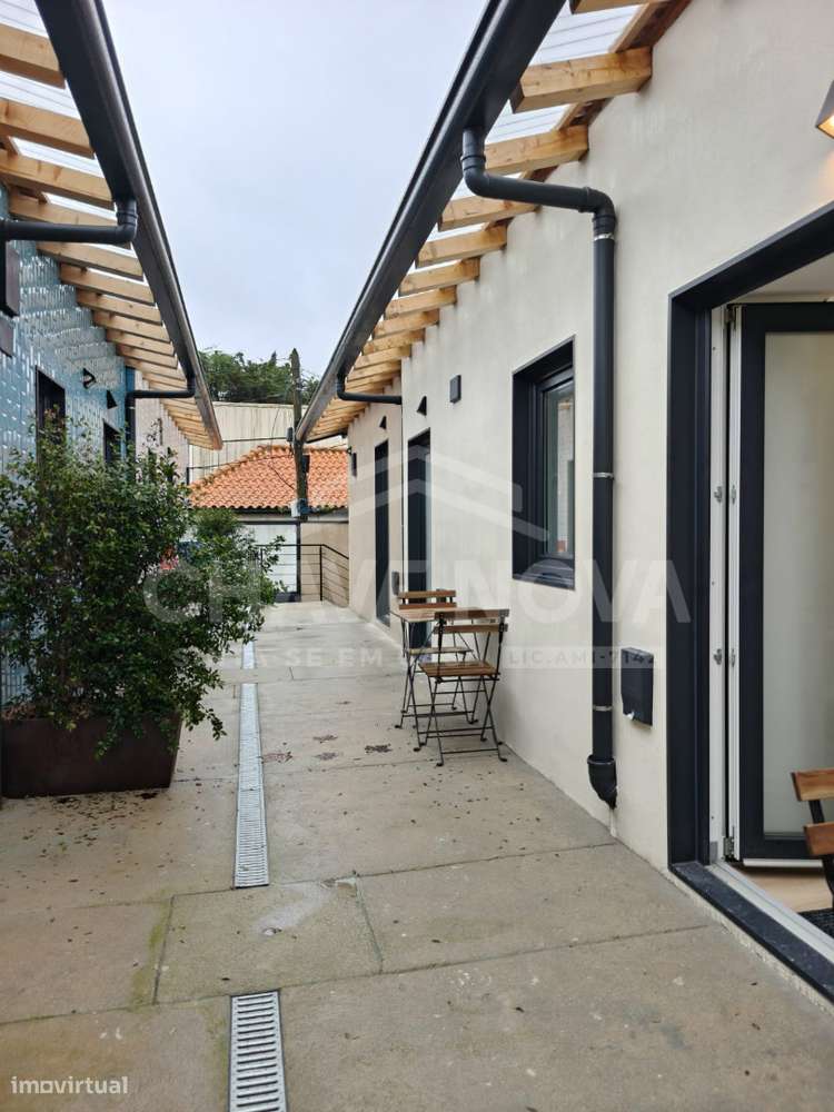 Moradia T1 Renovada mobilada e equipada em Campanha Porto-17