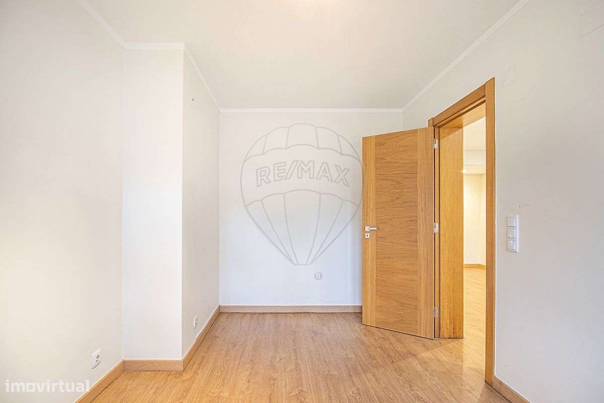 Apartamento T2 para arrendamento - Grande imagem: 3/19