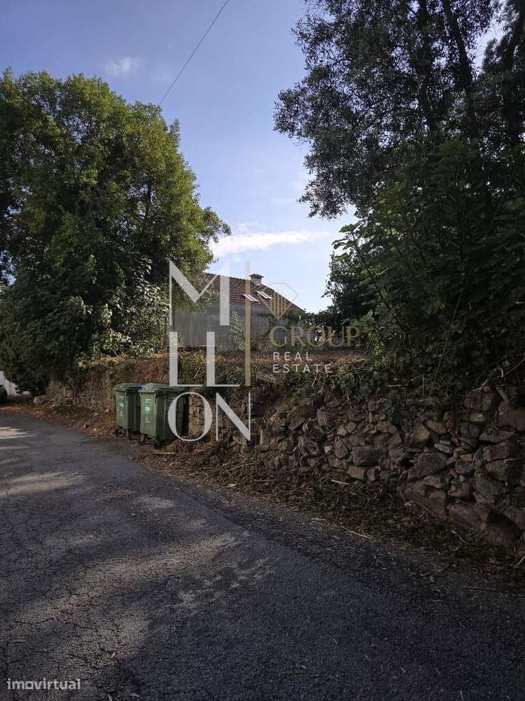 Moradia T2 com 500m2 de Terreno em Canelas – Excelente Potencial - Grande imagem: 2/2