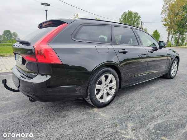 Volvo V90 D3 Geartronic - 10