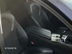 BMW Seria 5 520d Sport Line - 18