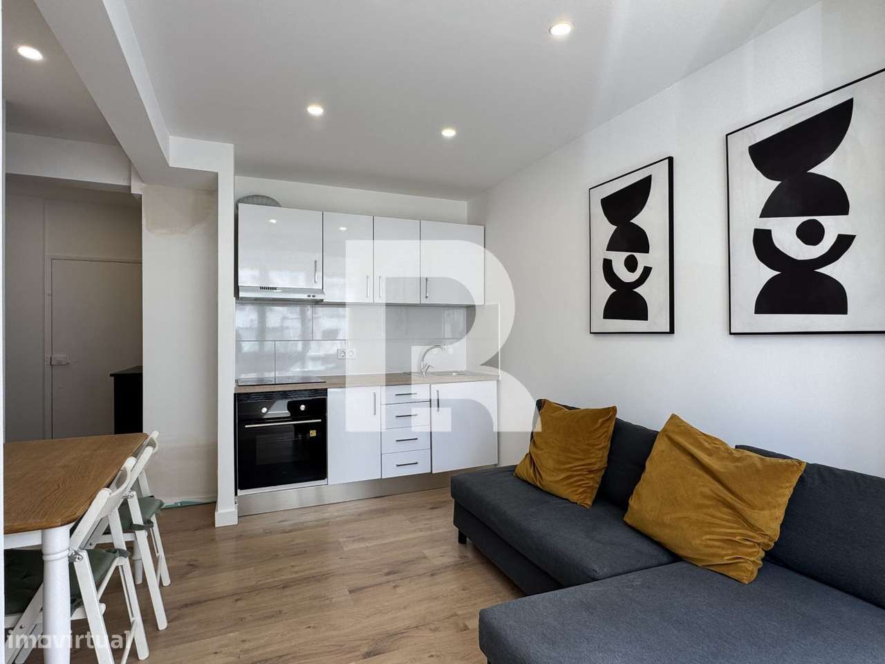 Apartamento T0+1 remodelado na Reboleira - Grande imagem: 3/15