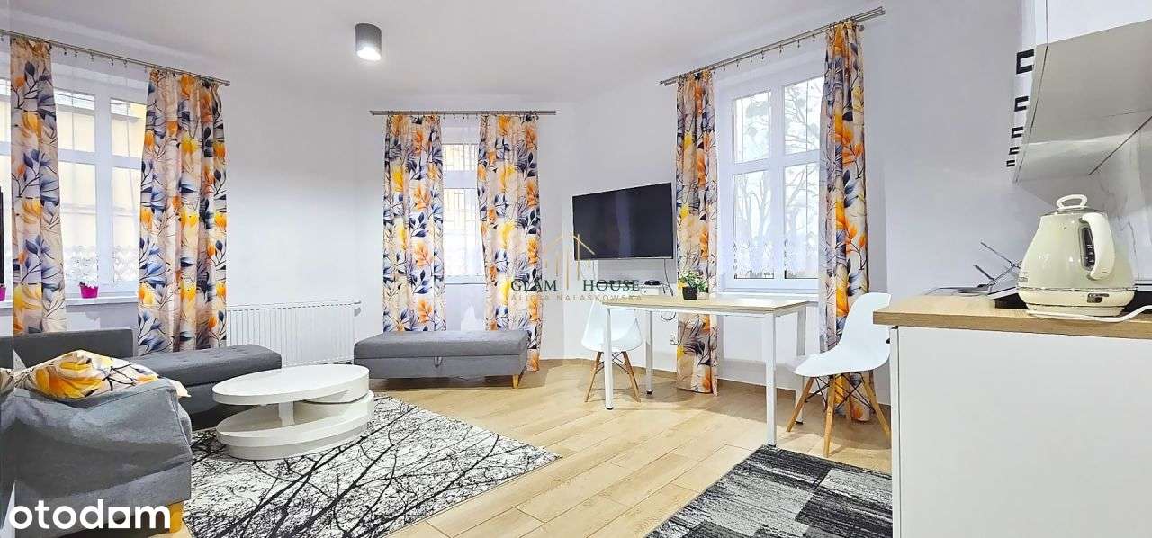 Słoneczna Kawalerka Z Widokiem Na Park - Pełny obrazek: 1/12