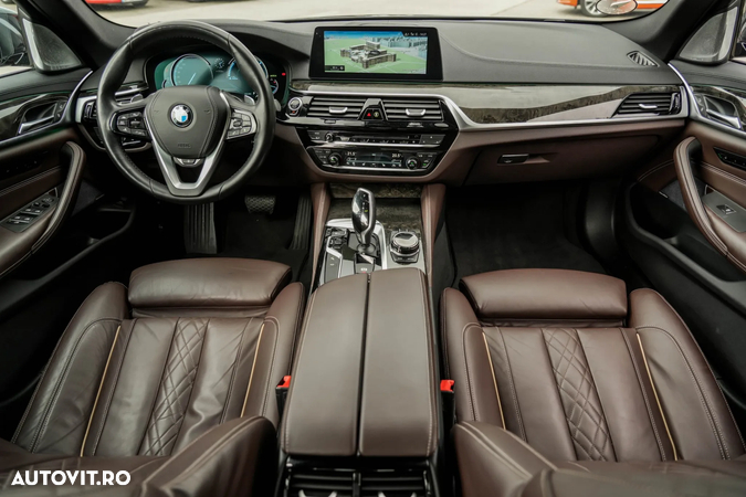 BMW Seria 5 530d xDrive Aut. Luxury Line - 9