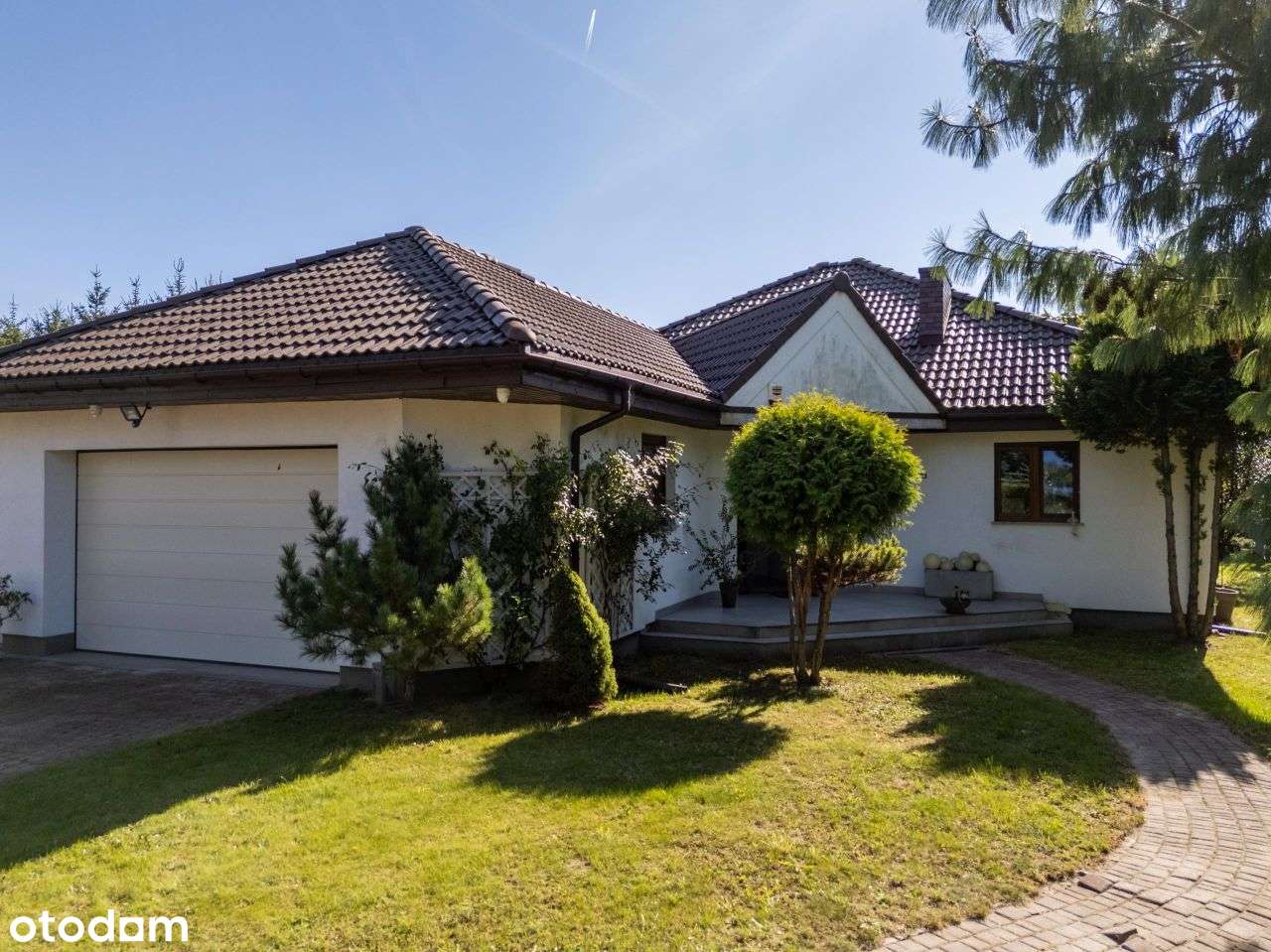 Podmiejski komfort-wygodny parterowy dom z ogrodem-13