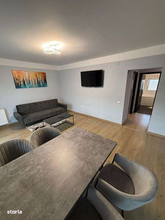 Apartament spatios cu 2 camere • Complet mobilat  • Garaj  • Flo-1