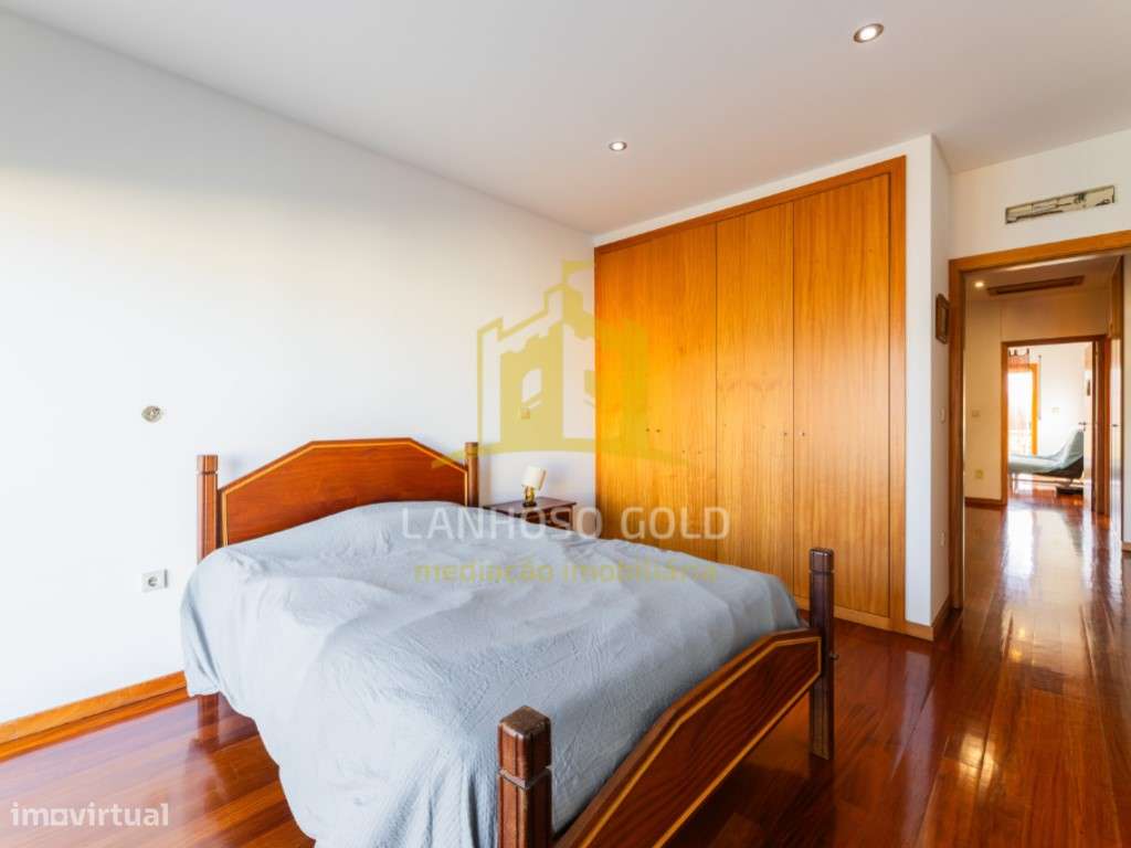 Moradia T4 - Frossos, Braga-15