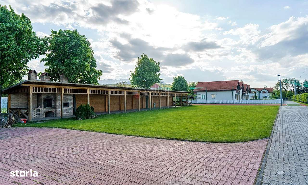 Cladire cu multiple destinatii - Imagine principală: 4/20