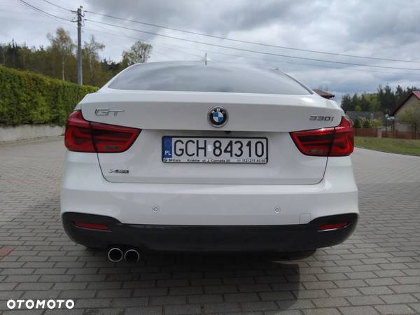 BMW 3GT 330i xDrive Sport Line sport - 12