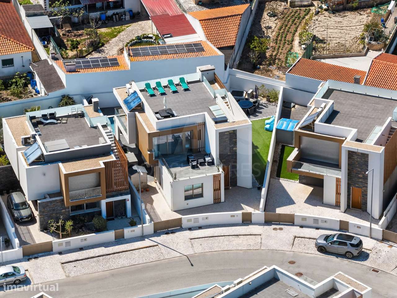 Moradia T4 com Piscina e Rooftop a minutos da Praia | Salir do Porto - Grande imagem: 5/50