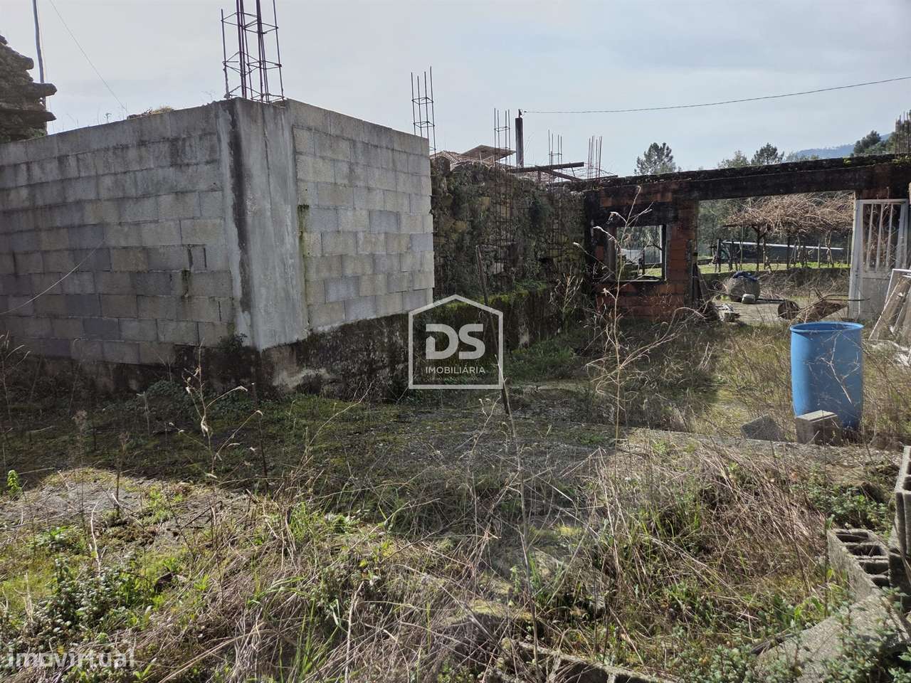 Moradia T1 Venda em Moura Morta e Vinhós,Peso da Régua-7