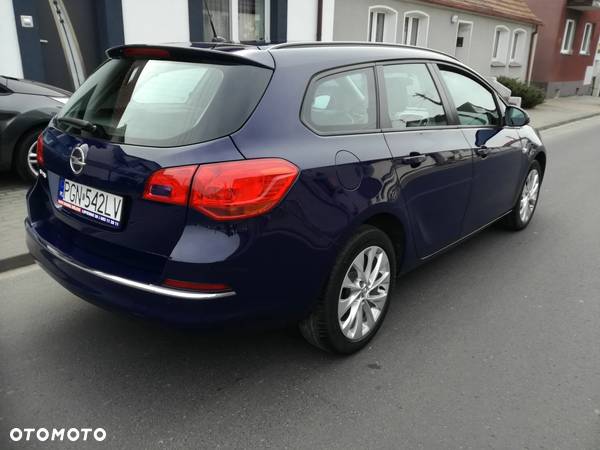 Opel Astra 1.6 Sports Tourer - 7