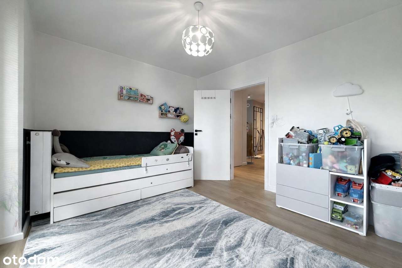 Mieszkanie, które łączy komfort domu z wygodą nowoczesnego osiedla.-8