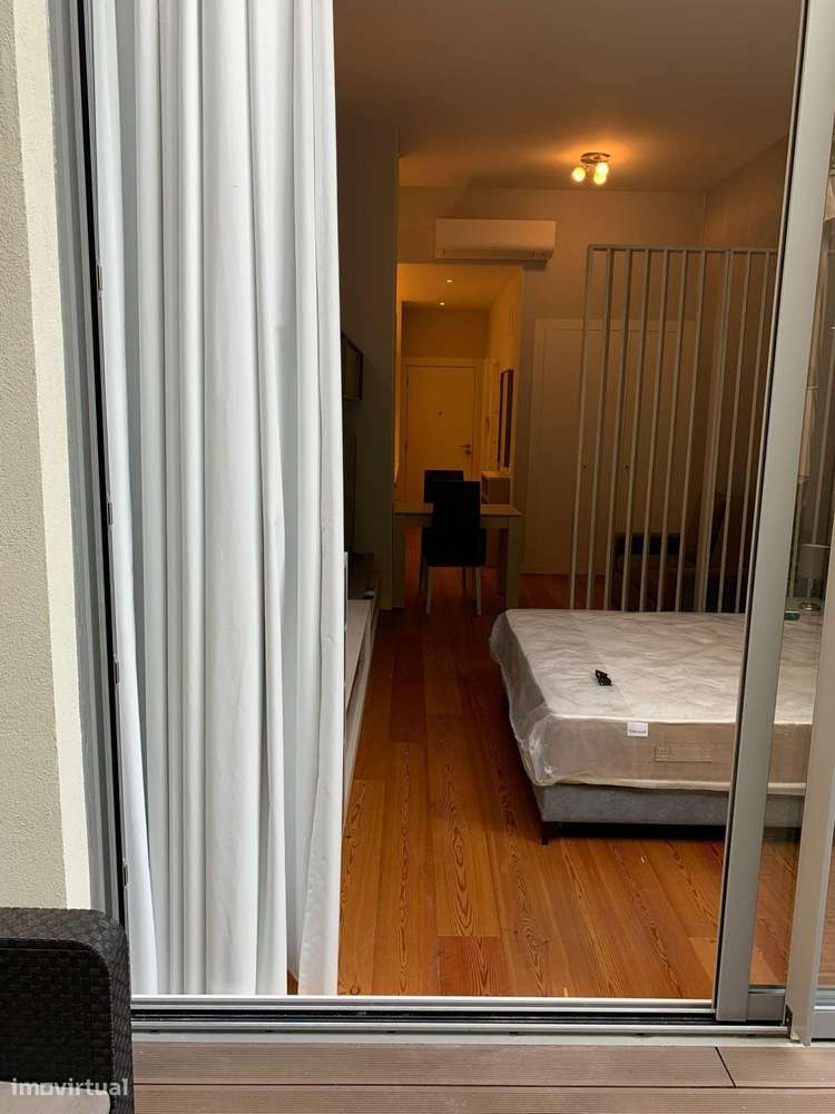 Apartamento T0 com estacionamento, Saldanha, Lisboa - Grande imagem: 5/28