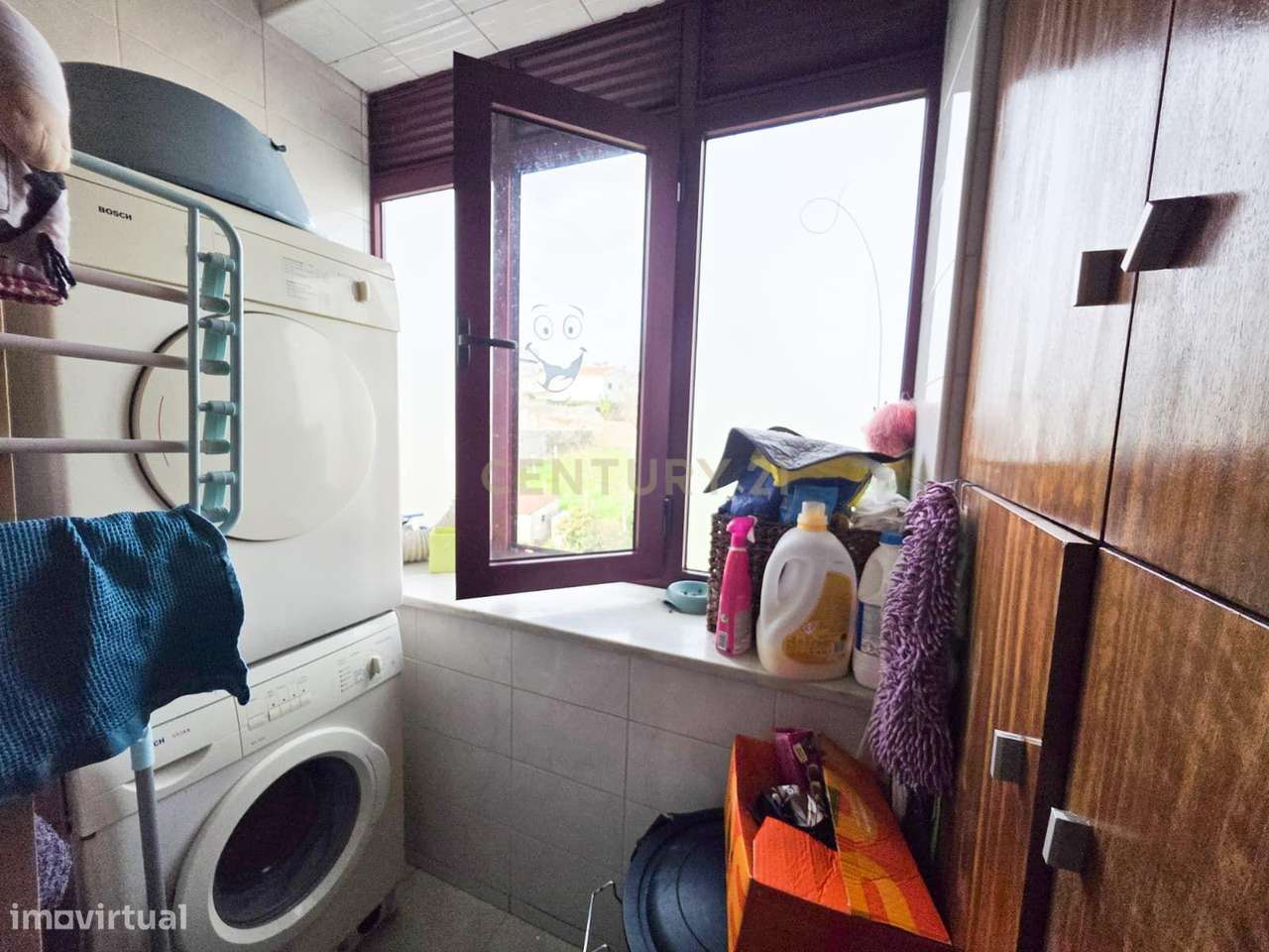 Apartamento T3 no Centro de Paredes – Espaço, Conforto e Localização P-8