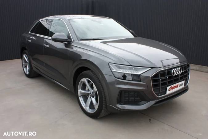 Audi Q8 - 1