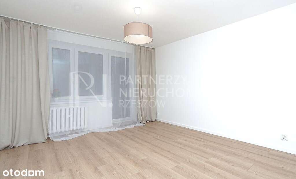 3 Pok z Oddzielną Kuchnią - Po Remoncie-1