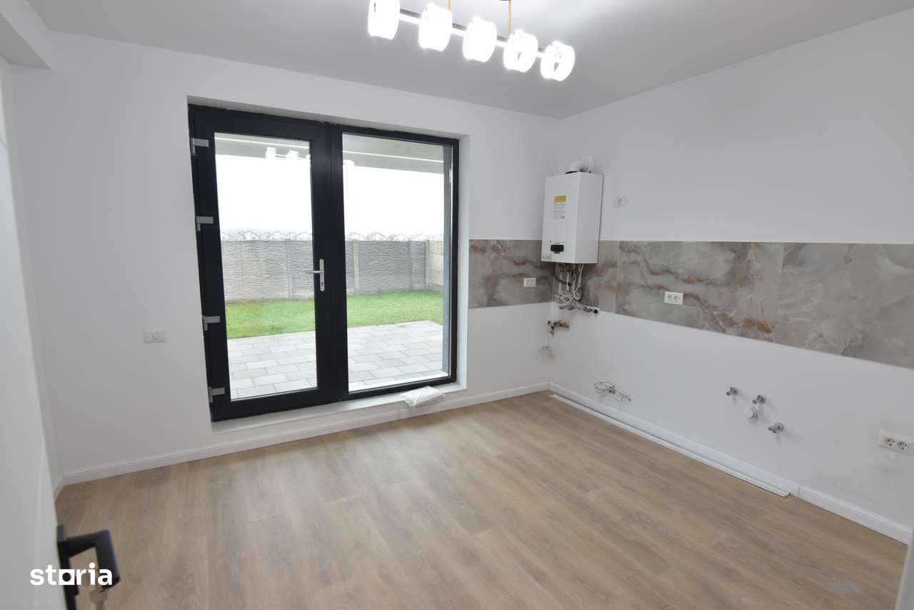 Domnesti, Ilfov: Casa / Vila P+1 moderna, TOTUL NOU-7