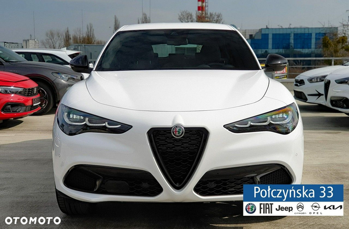 Alfa Romeo Stelvio - 3