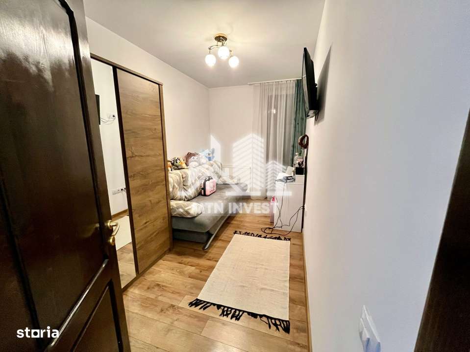 Casa 4 camere de vanzare Sibiu in Cartierul Arhitectilor, Curte Propri-7