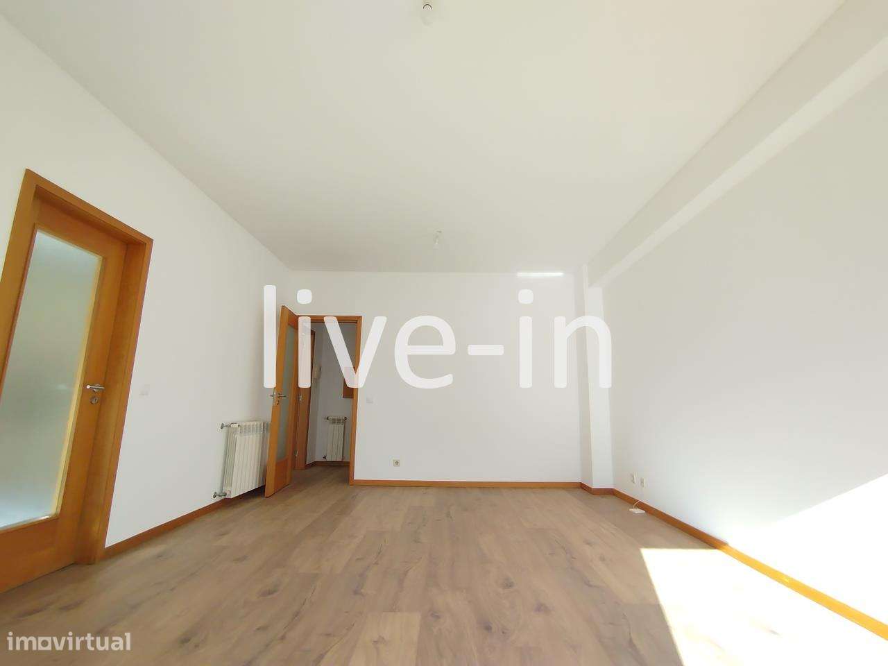 Apartamento T1 com boas áreas em Canelas - Gaia - Grande imagem: 3/9